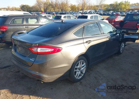 2015 Ford Fusion Se z USA, uszkodzony, nr VIN 3FA6P0HD5FR144395